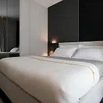 Azulis 5 Pisano - 1br With Terrace, Lift & Parking, Aldo Moro * オルビア