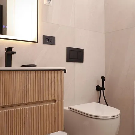 Appartement Azulis 5 Pisano - 1br With Terrace, Lift & Parking, Aldo Moro Olbia