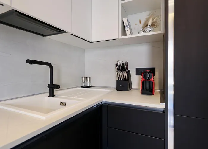 Luxury Newly Build 1br Azulis#5 - Lift - Terrace - Free Parking * Olbia