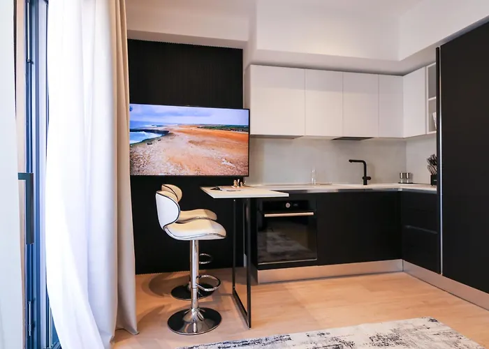 Luxury Newly Build 1br Azulis#5 - Lift - Terrace - Free Parking Apartman