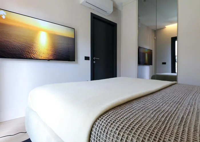 Luxury Newly Build 1br Azulis#5 - Lift - Terrace - Free Parking Lägenhet Olbia